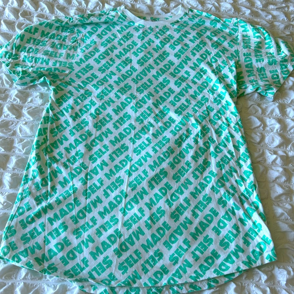 Graphic tee